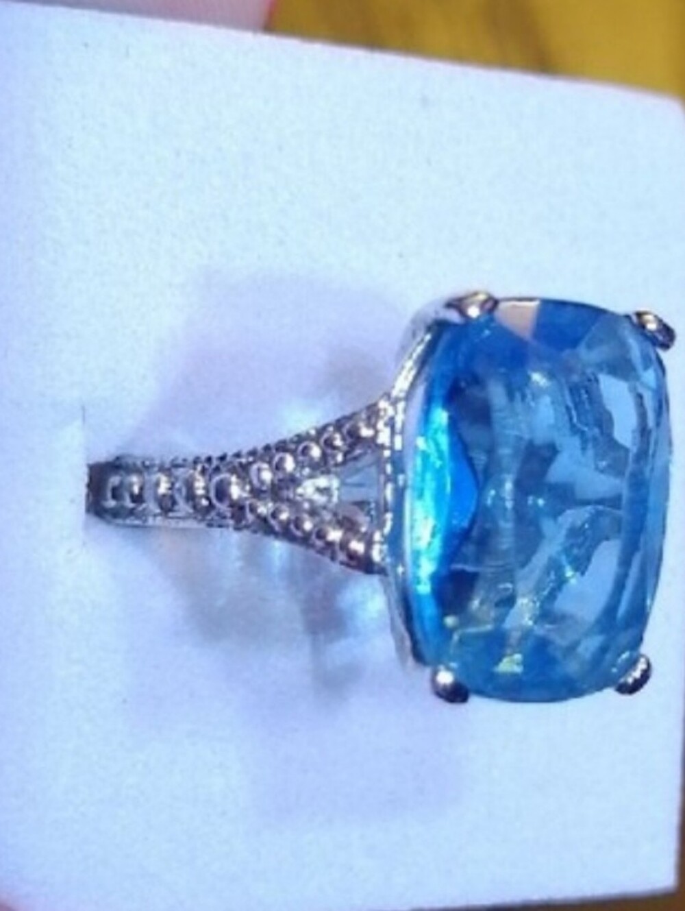 Sparkling Blue Crystal Cocktail Vintage Ring Size 6.25